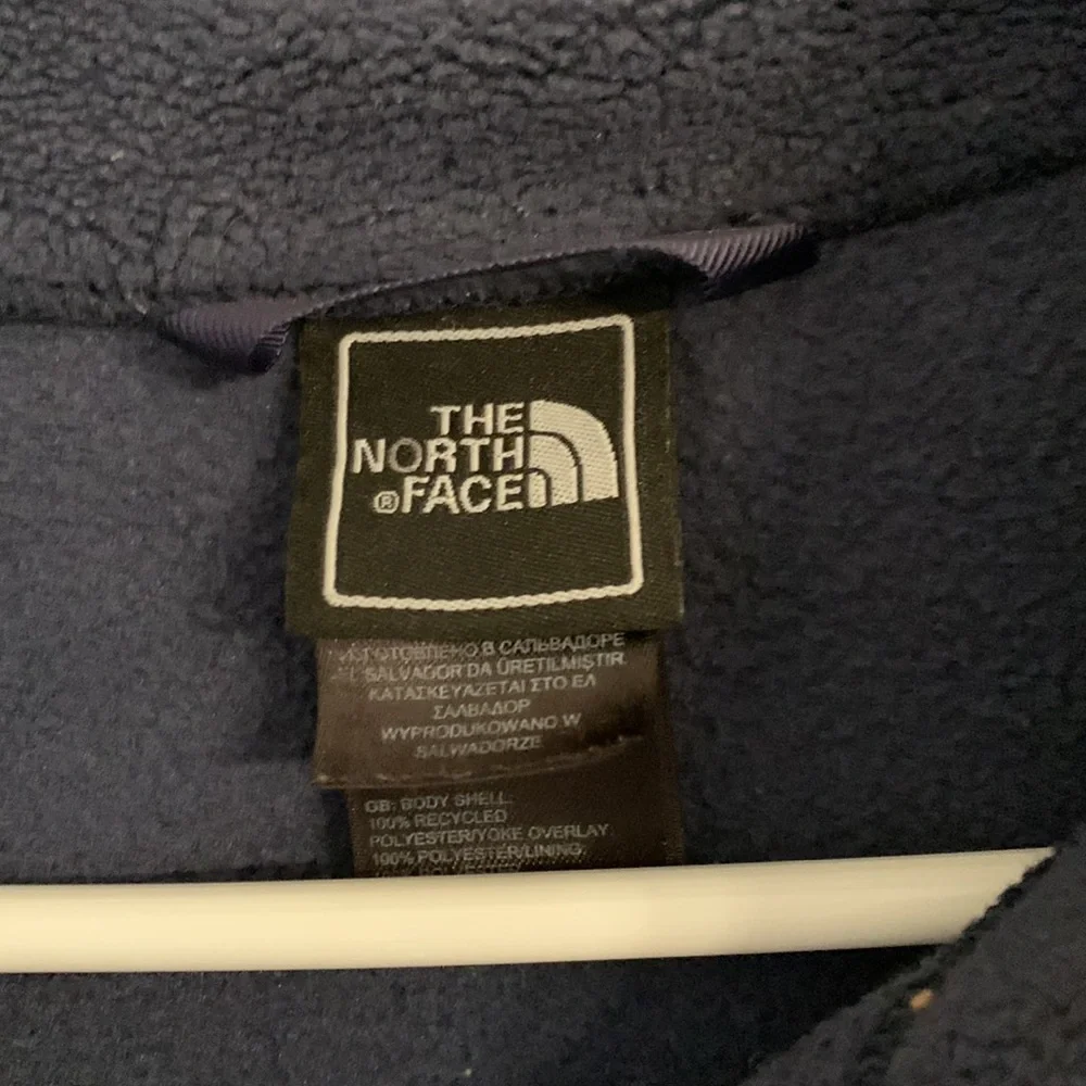 Boys North Face Fleece zip up - Picture 5 of 7